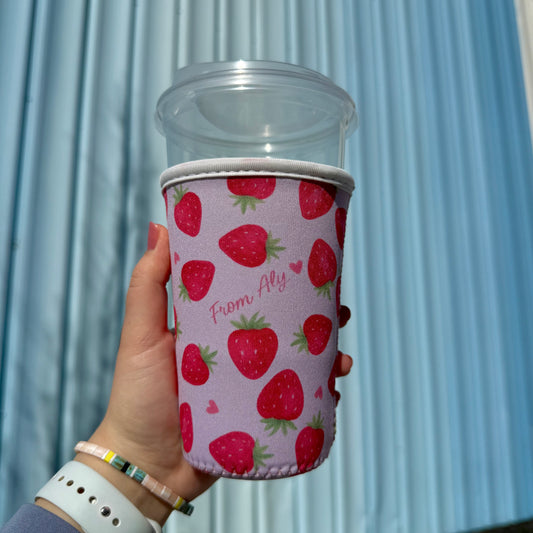 Iced Coffee Sleeve 🍓 Strawberry