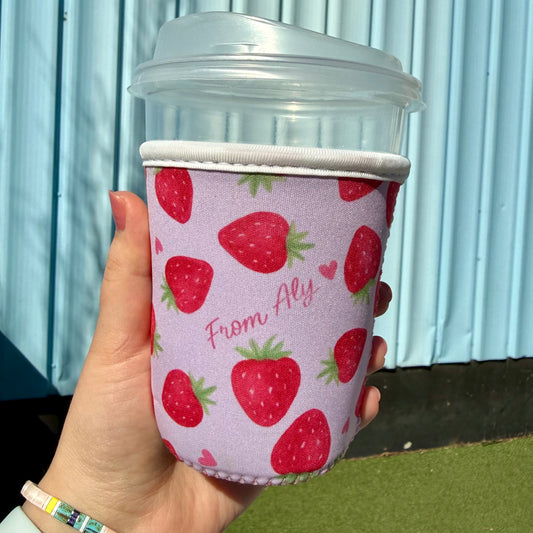 Iced Coffee Sleeve 🍓 Strawberry