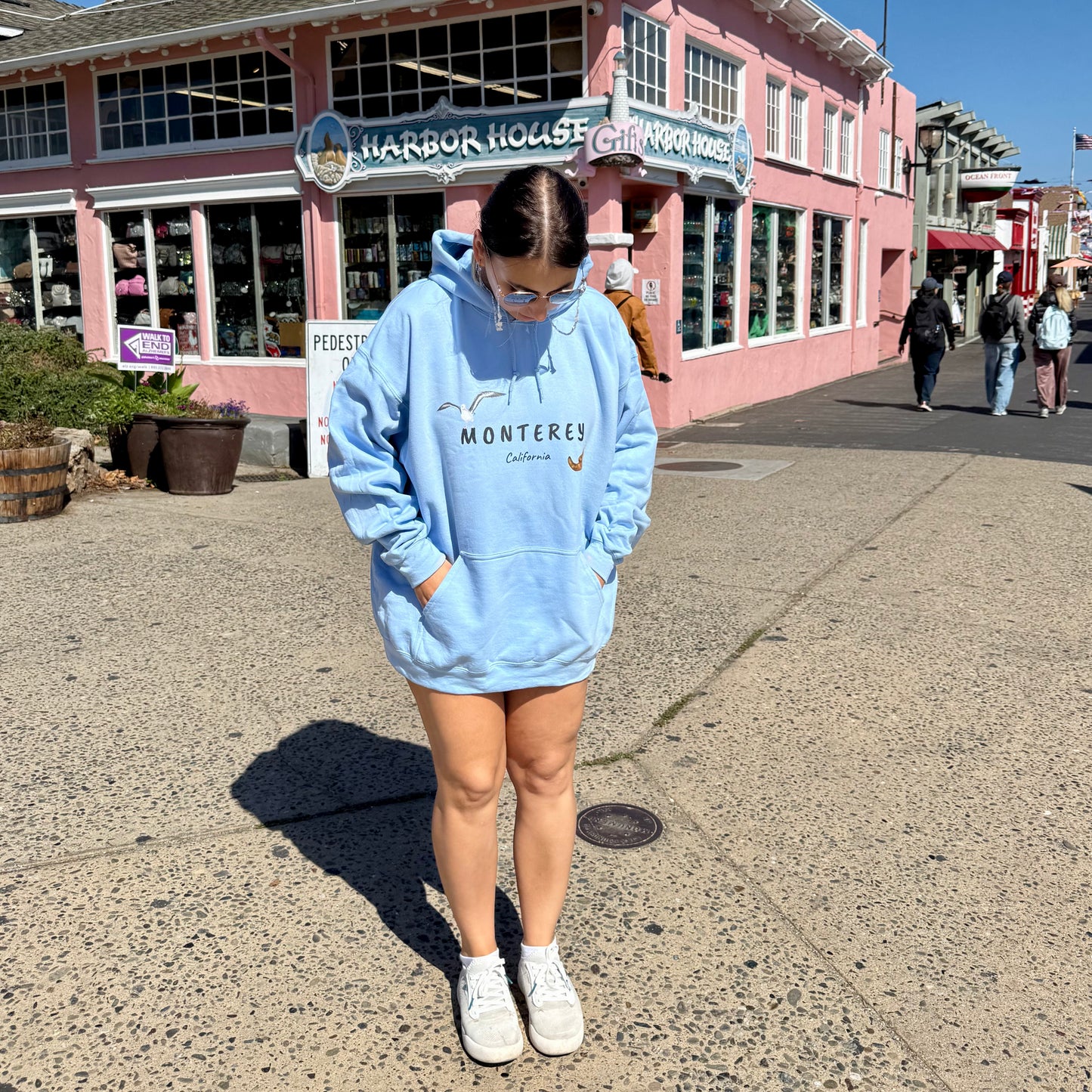 Monterey CA 🌊 Unisex Hoodie
