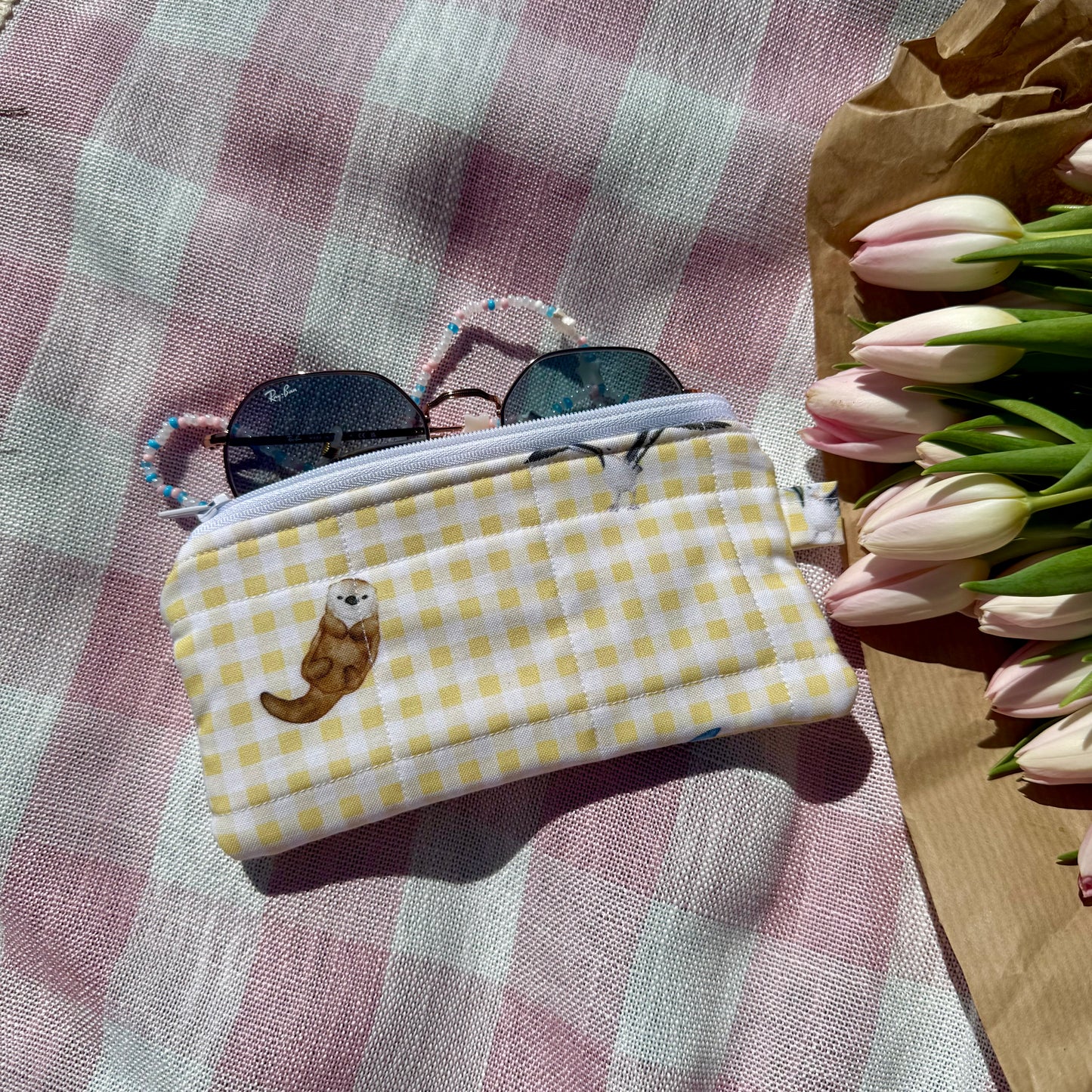 Monterey Animals 🦭 Glasses Pouch