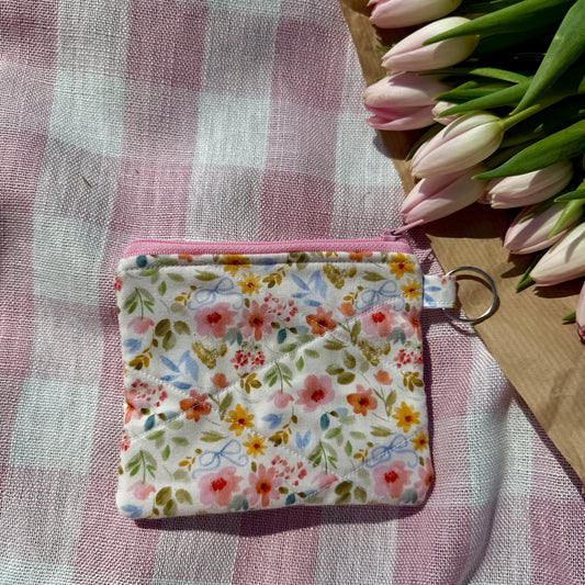 Cutesy Floral 🌸 Keychain Wallet