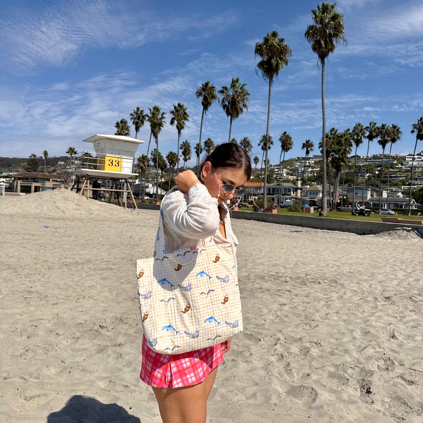 Monterey Bay Animals 🦦 Tote Bag