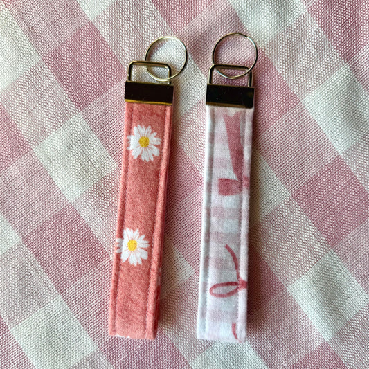 Pink Flannel 🎀 Wristlets