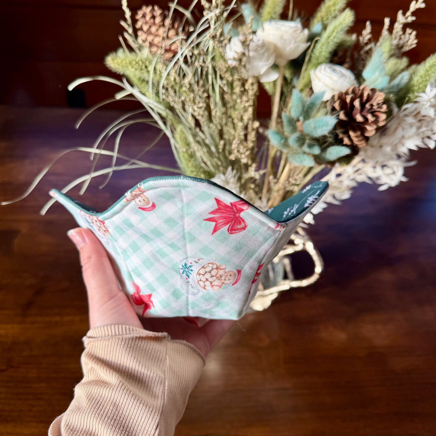 Cozy Holidays 🎄 Bowl Holder