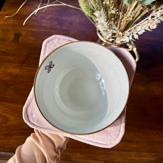 Breakfast in Paris 🥐 Bowl Holder