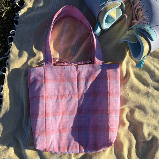Cool Girl Plaid 💟 Tote Bag