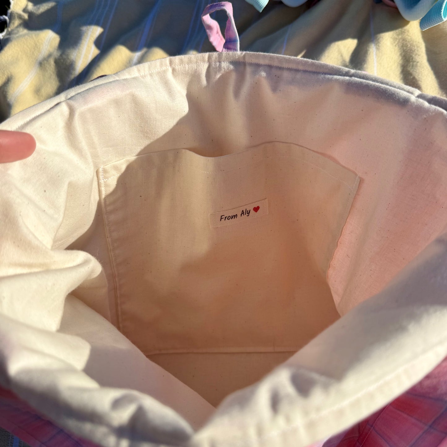 Cool Girl Plaid 💟 Tote Bag