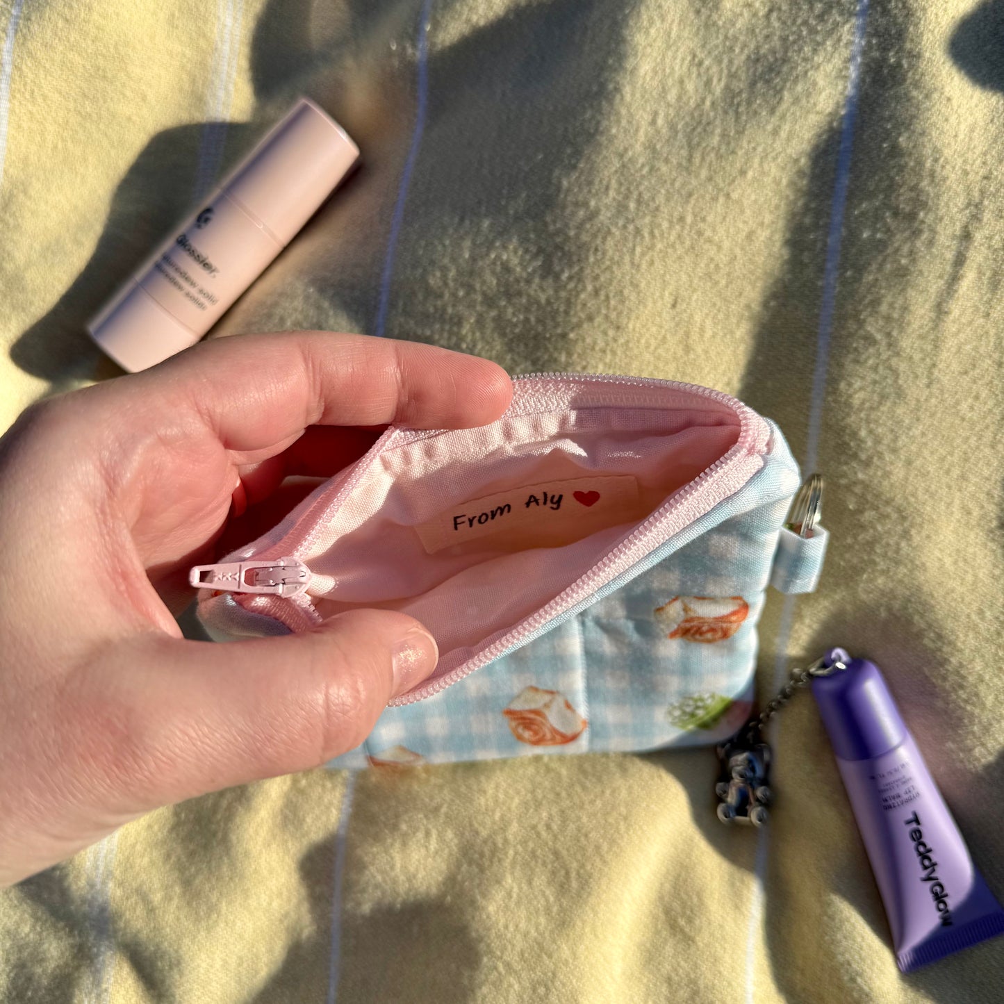 Sweet Treat 🍰 Keychain Wallet