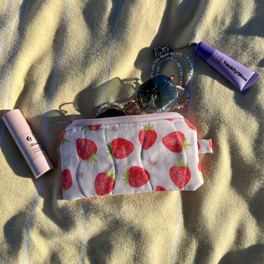 Strawberry Love 🍓 Glasses Pouch
