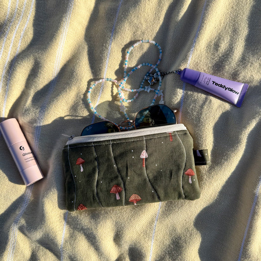 Mushies 🍄 Glasses Pouch