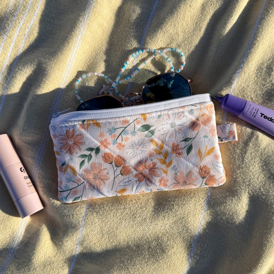 Beige Floral 🌼 Glasses Pouch