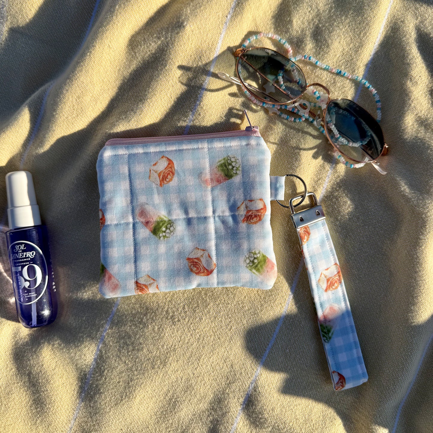 Sweet Treat 🍰 Keychain Wallet