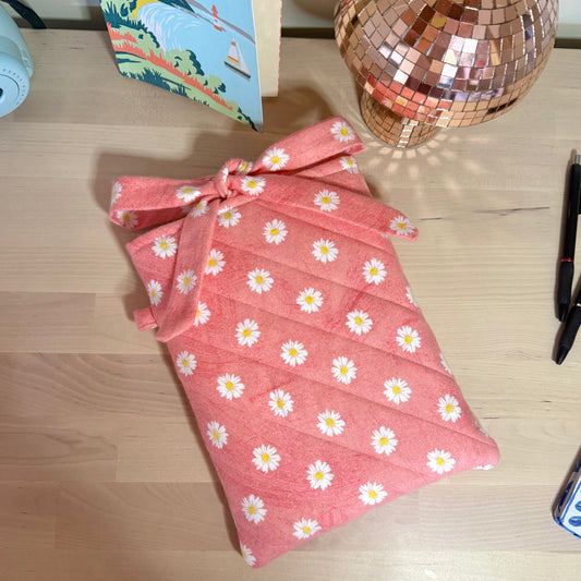 Daisy Flannel 🌼 Book Sleeve