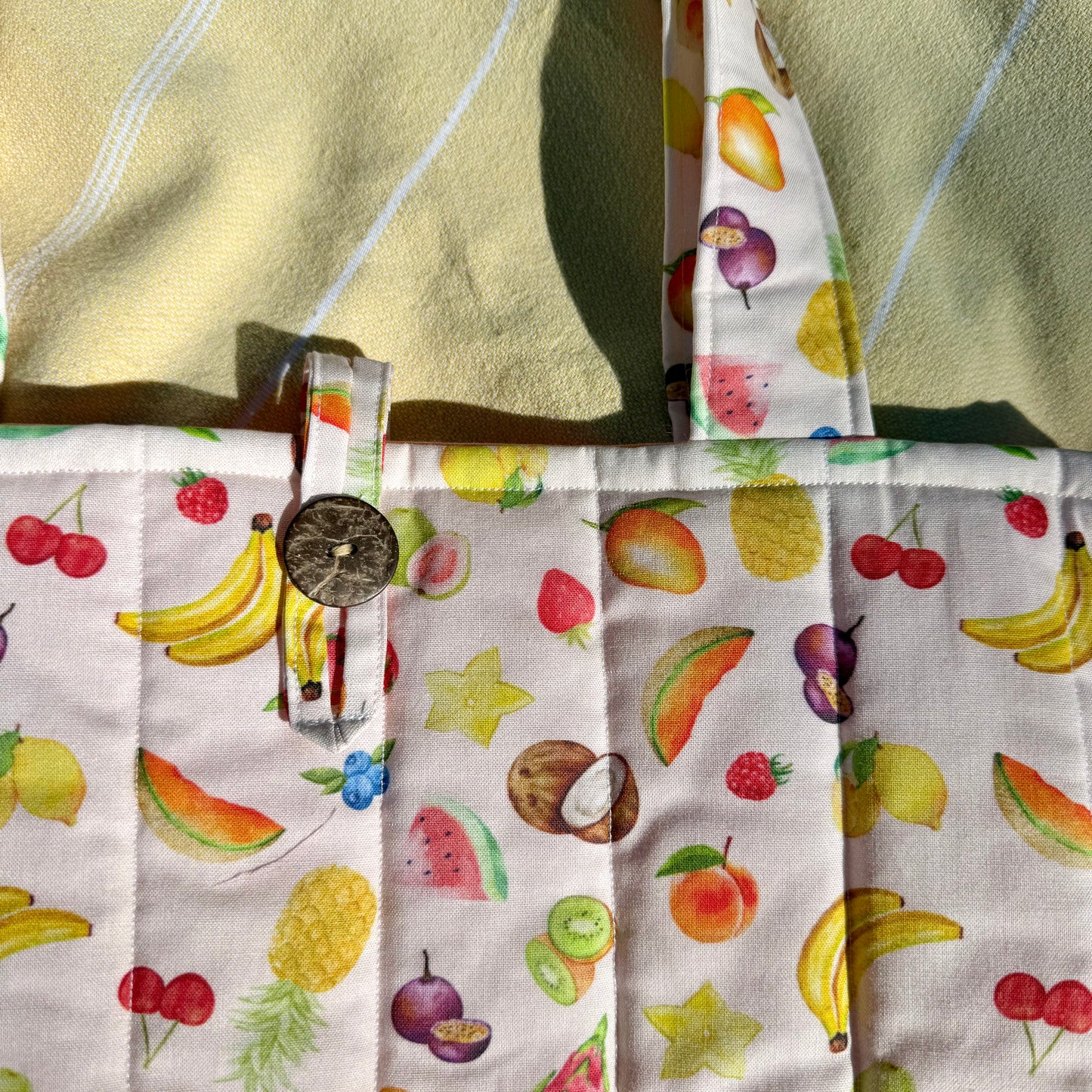 Fruity 🥭 Tote Bag