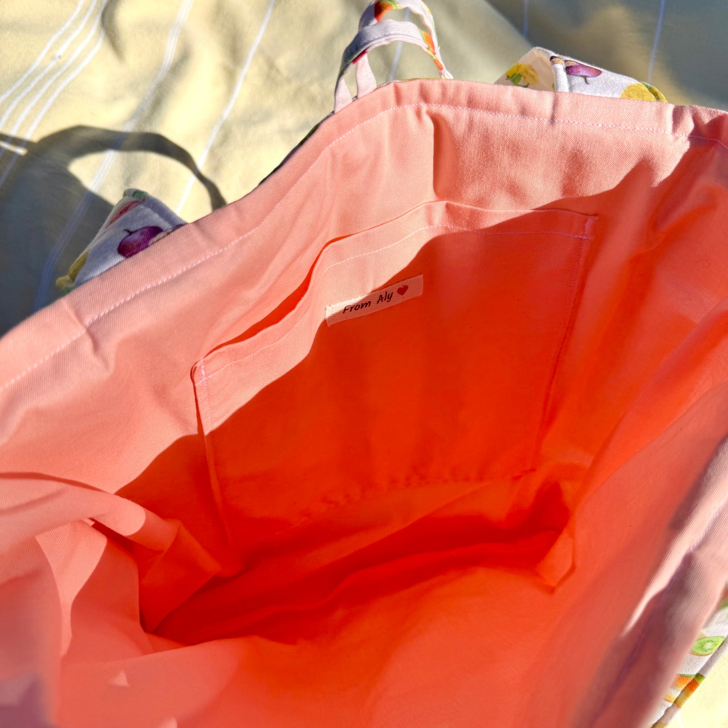 Fruity 🥭 Tote Bag