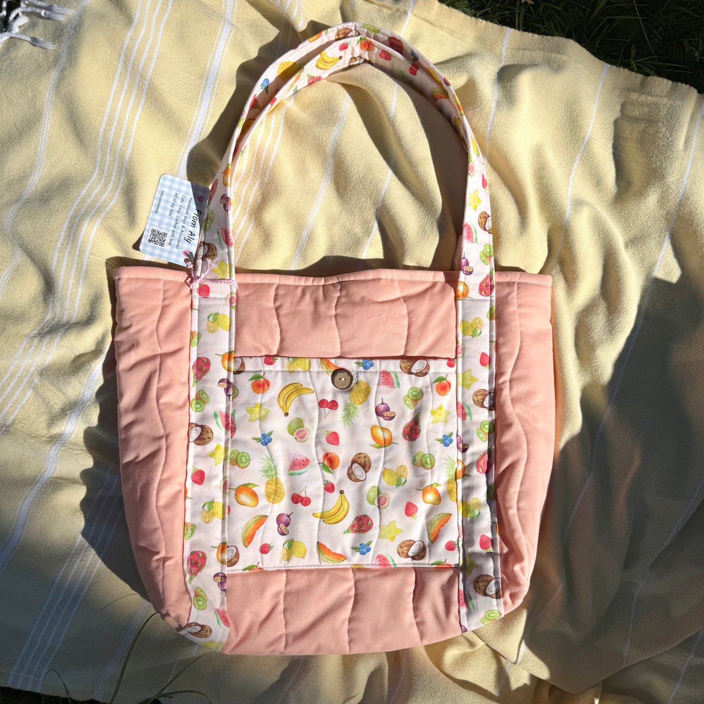 Fruity 🥭 Large Tote Bag