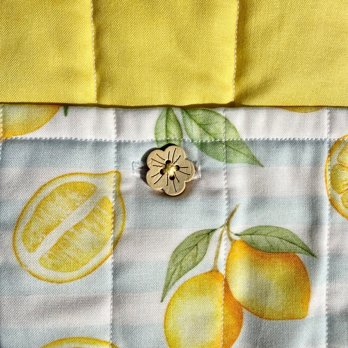 Summer Lemons 🍋 Large Tote Bag