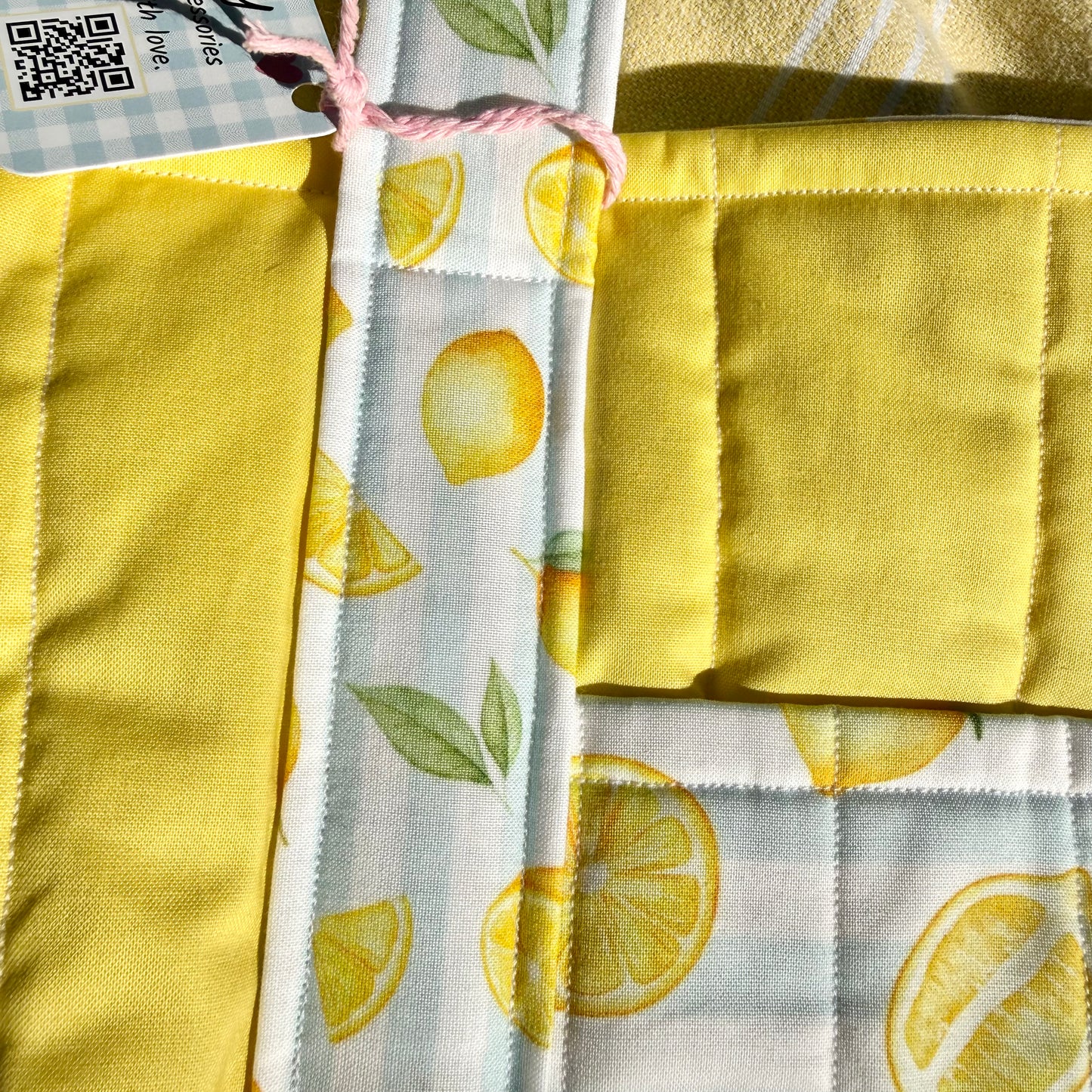 Summer Lemons 🍋 Large Tote Bag