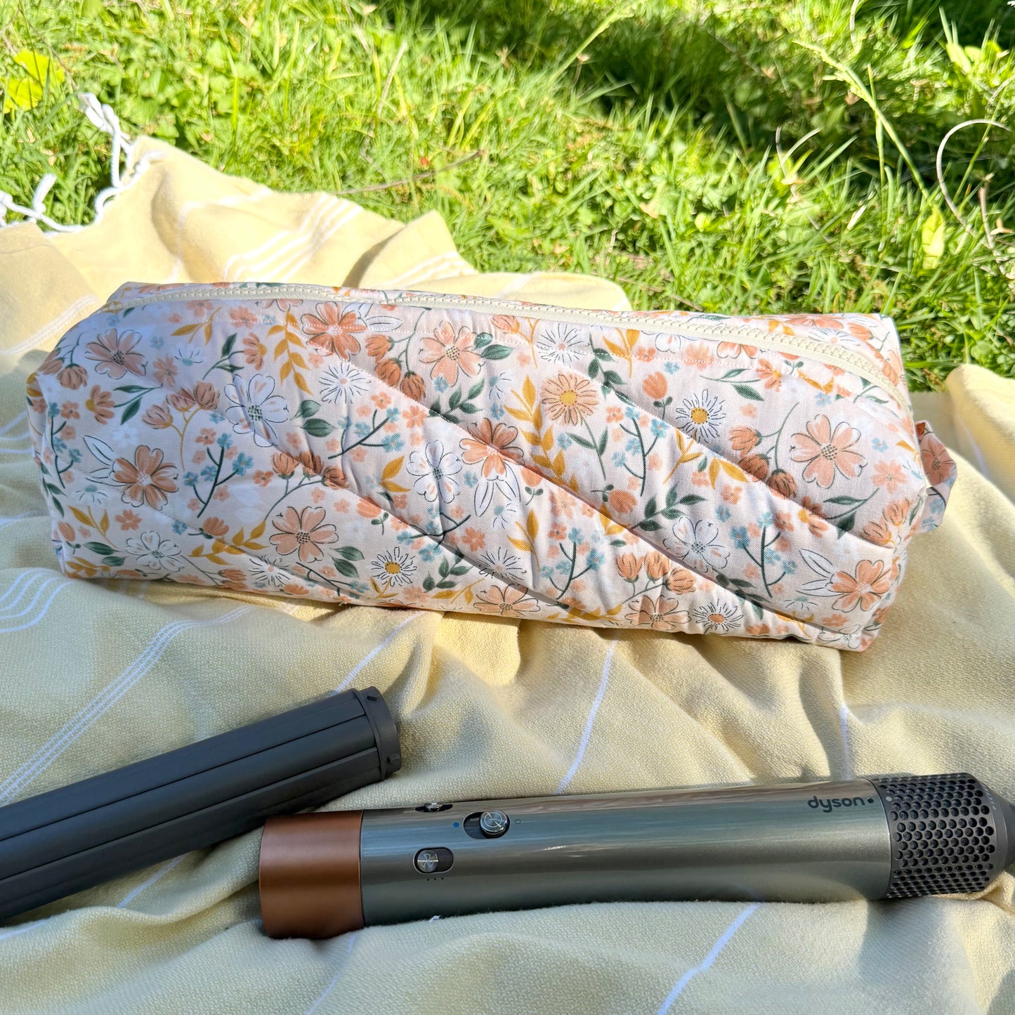 Peachy Beige Floral 🌸 Hair Tool Bag