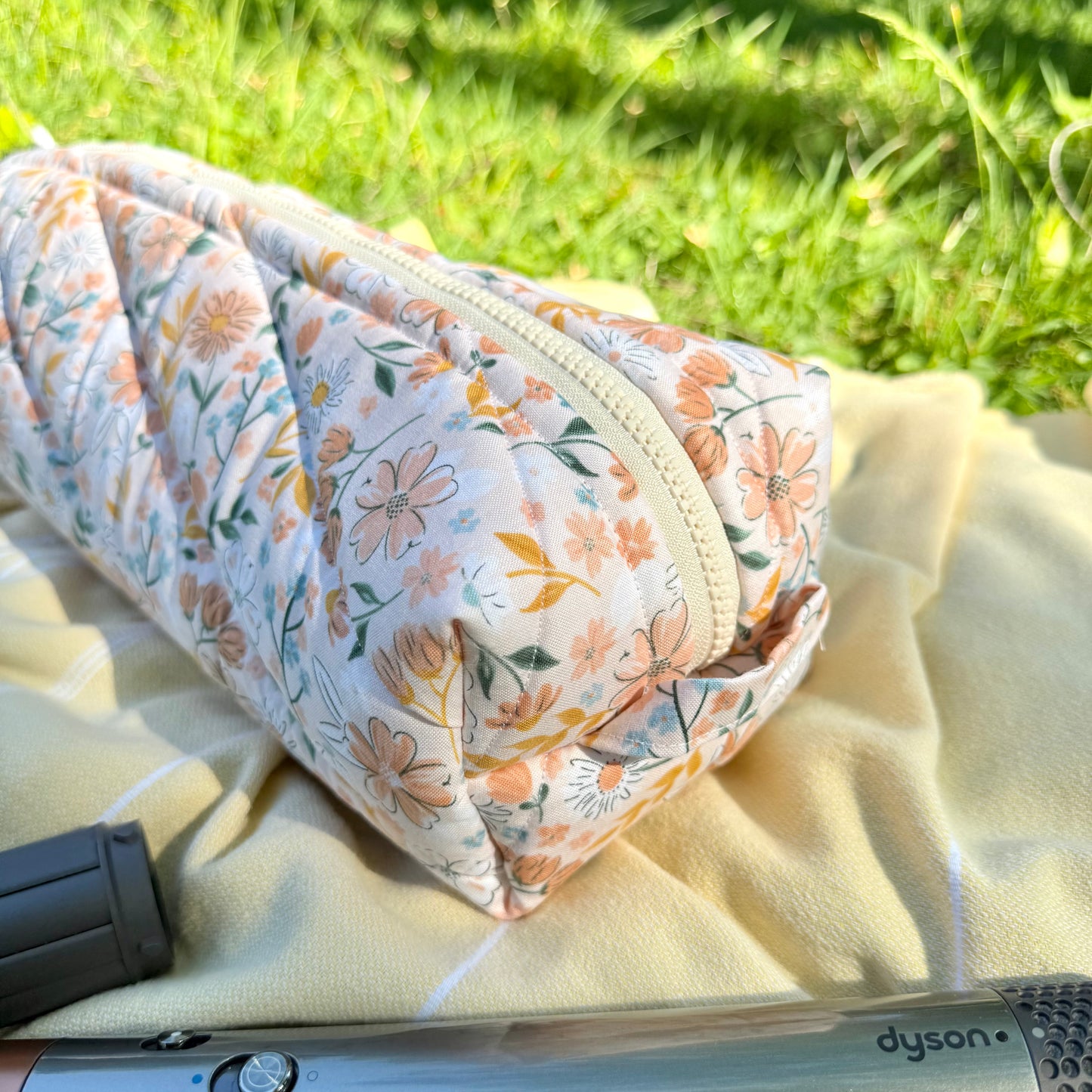 Peachy Beige Floral 🌸 Hair Tool Bag