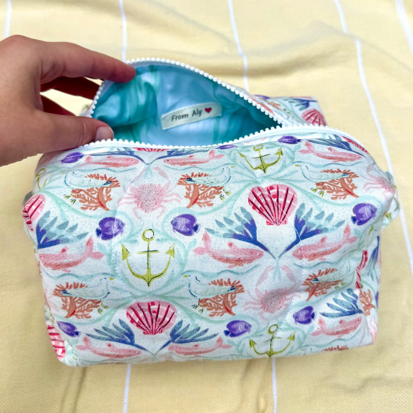 Sea Life 🦀 Large Carry-All Pouch