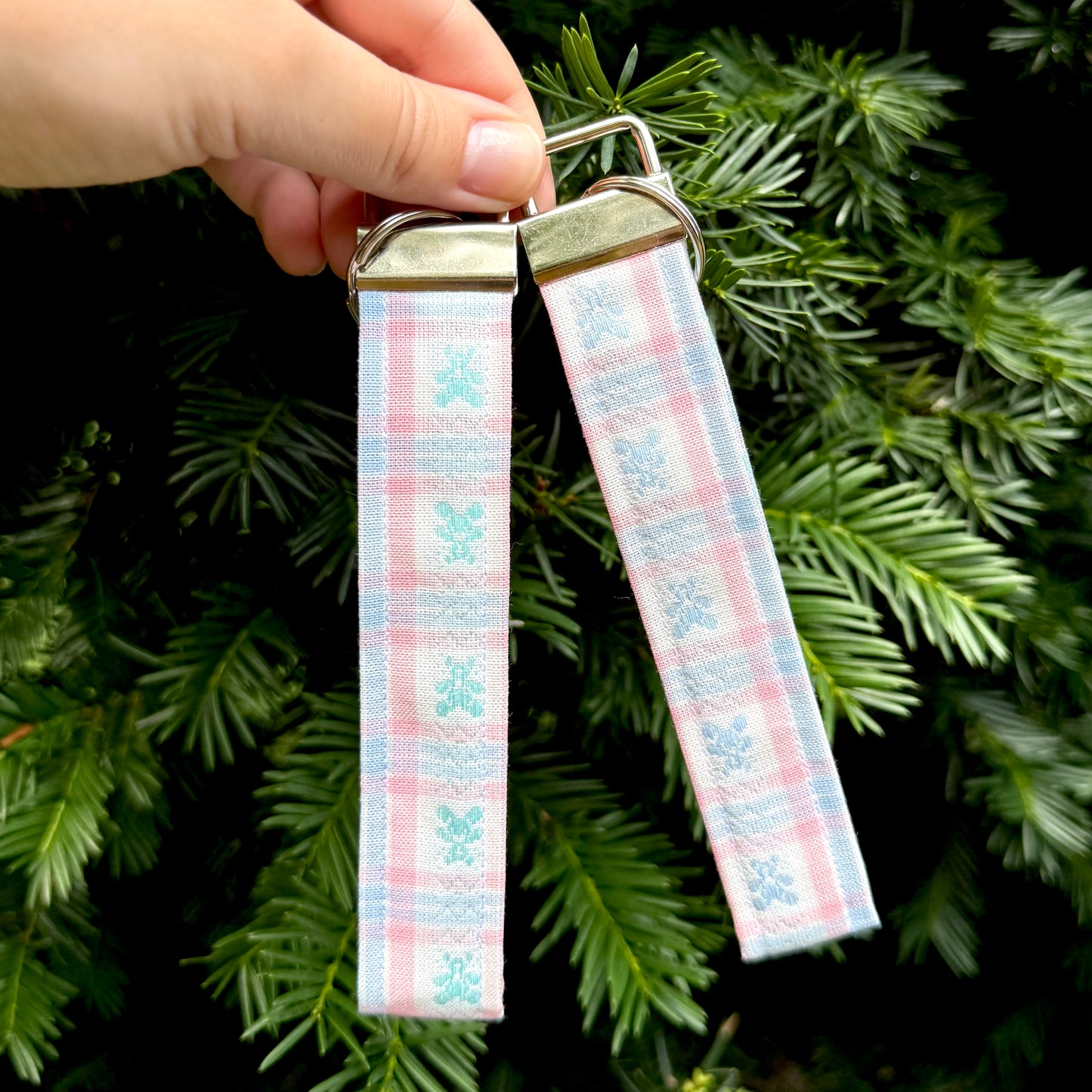 Teddy Plaid 🧸 Wristlet